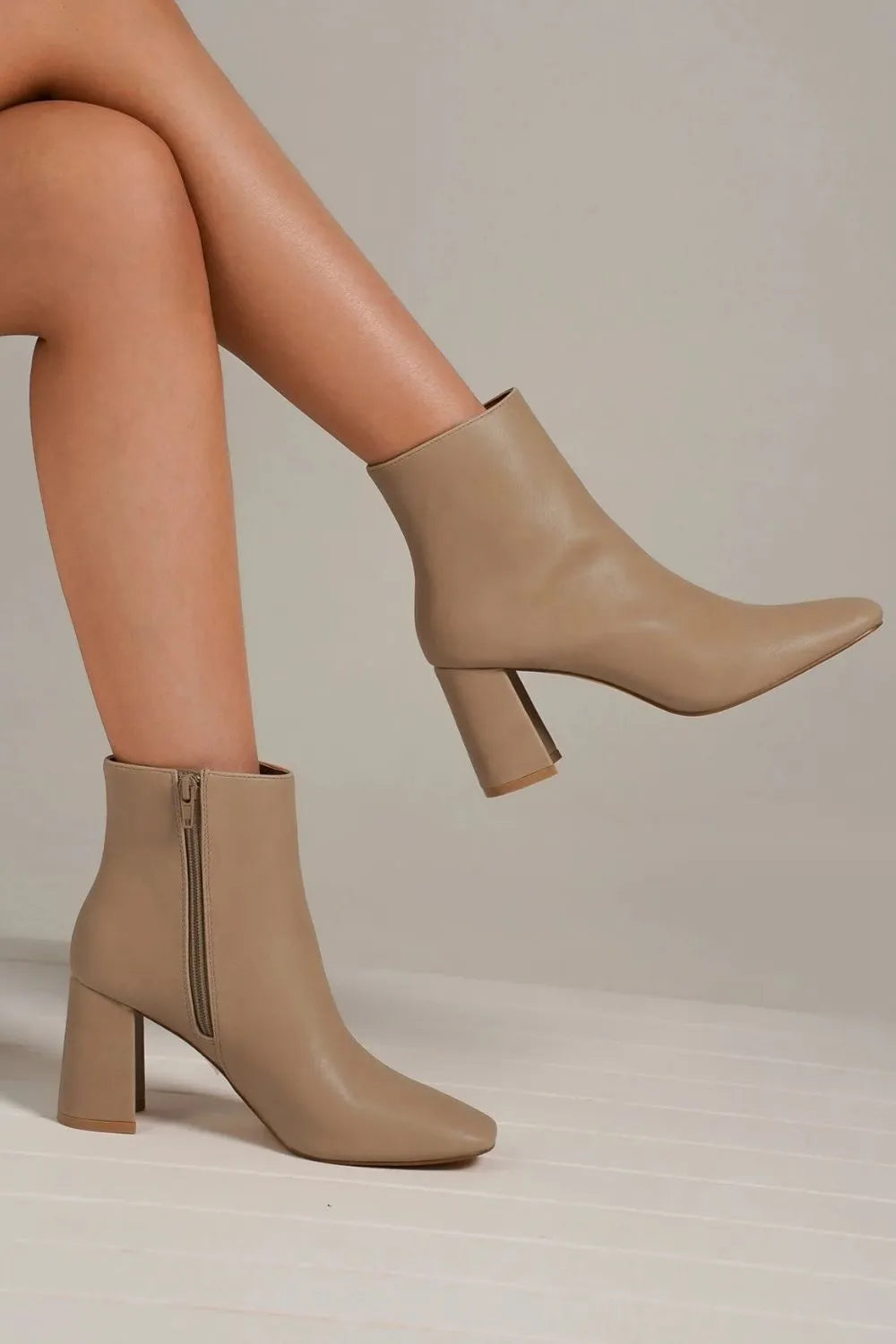 dd64355e-e6a0-4571-8560-2c63a76740a0-Max